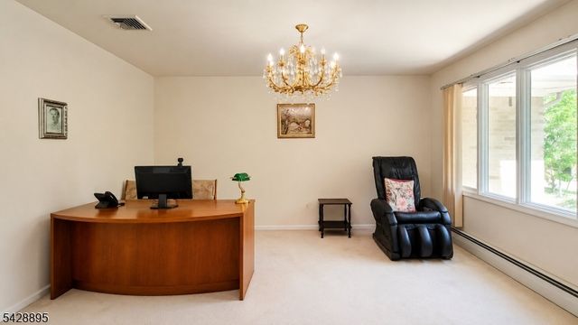 8 De Hart Rd, Parsippany-troy Hills Twp., NJ 07054