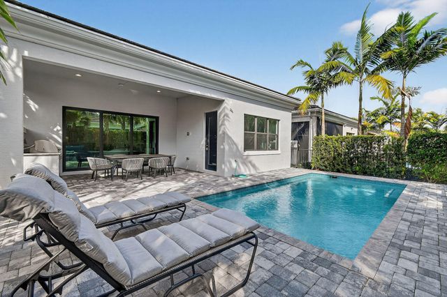 13509 Artisan Circle, Palm Beach Gardens, FL 33418