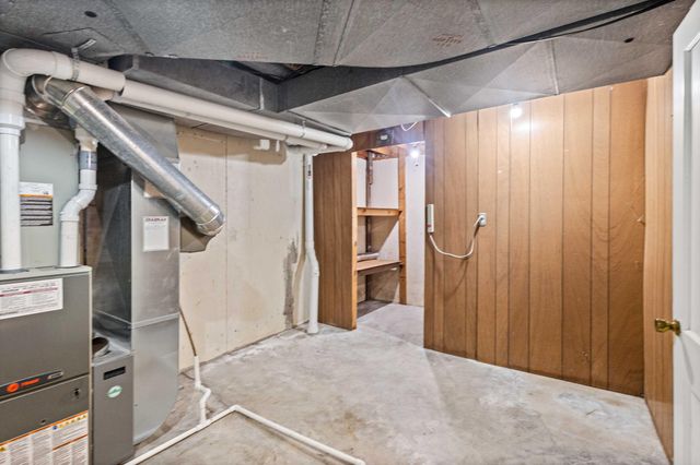 302 WESTRIDGE DR, Columbia, MO 65203