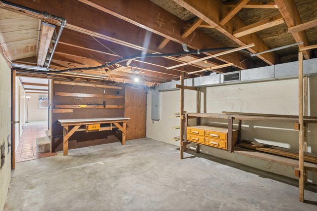 302 WESTRIDGE DR, Columbia, MO 65203