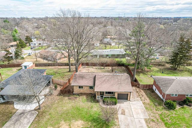 302 WESTRIDGE DR, Columbia, MO 65203