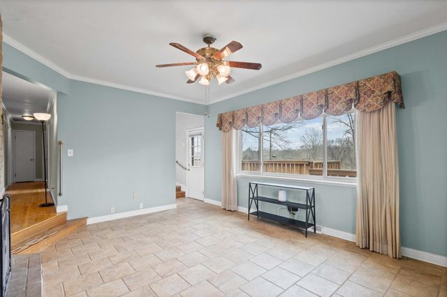 302 WESTRIDGE DR, Columbia, MO 65203