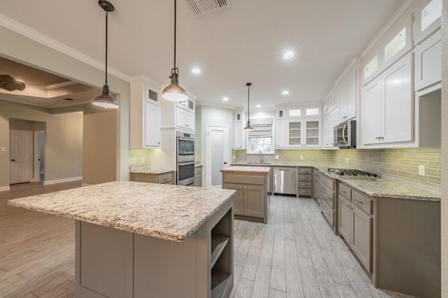 112 Amanda Court, Boyd, TX 75023