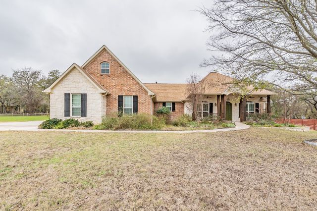 112 Amanda Court, Boyd, TX 75023