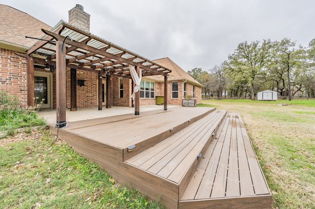 112 Amanda Court, Boyd, TX 75023