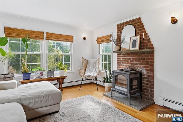 30 Sheep Hill Road, Boonton Township, NJ 07005