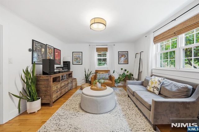 30 Sheep Hill Road, Boonton Township, NJ 07005