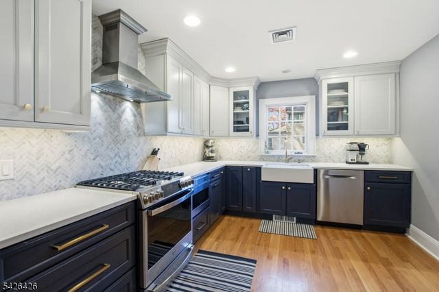 454 S Maple Ave, Glen Rock Boro, NJ 07452