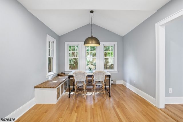 454 S Maple Ave, Glen Rock Boro, NJ 07452