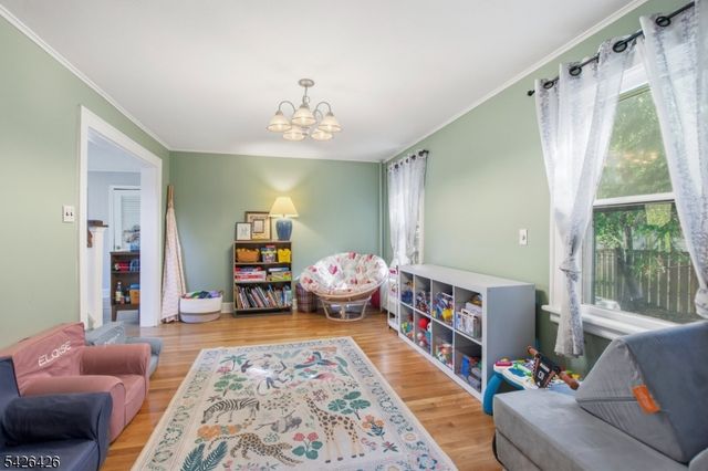 454 S Maple Ave, Glen Rock Boro, NJ 07452