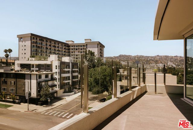 9000 W 3rd Street 501, Los Angeles, CA 90048