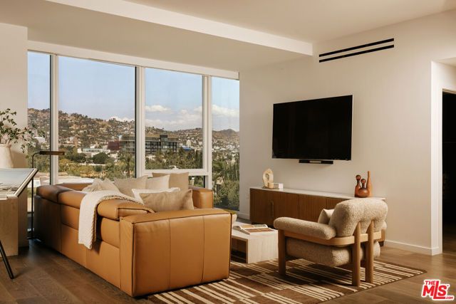 9000 W 3rd Street 501, Los Angeles, CA 90048