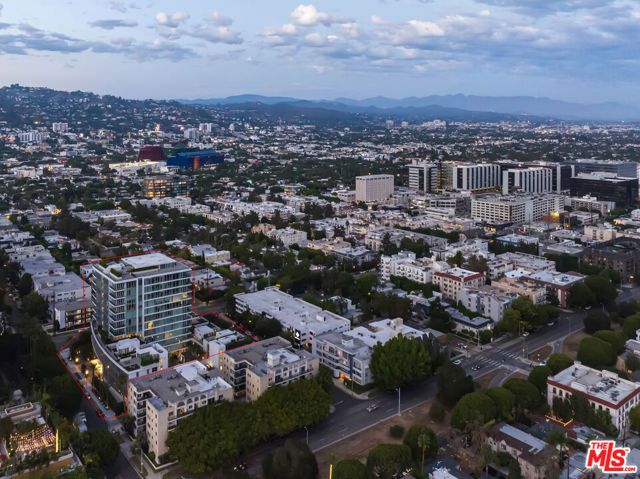 9000 W 3rd Street 501, Los Angeles, CA 90048