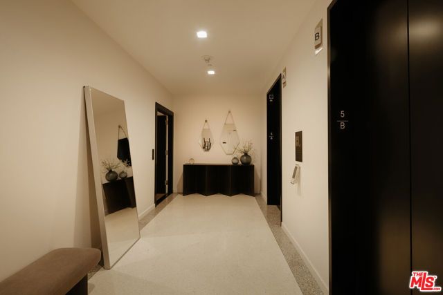 9000 W 3rd Street 501, Los Angeles, CA 90048