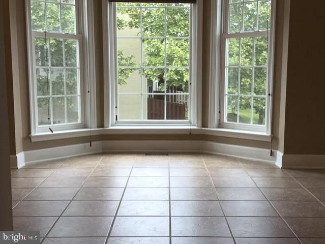 2520 TERRA COTTA CIR, Herndon, VA 20171