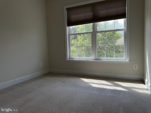 2520 TERRA COTTA CIR, Herndon, VA 20171