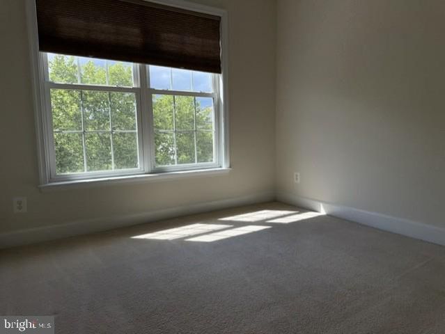 2520 TERRA COTTA CIR, Herndon, VA 20171