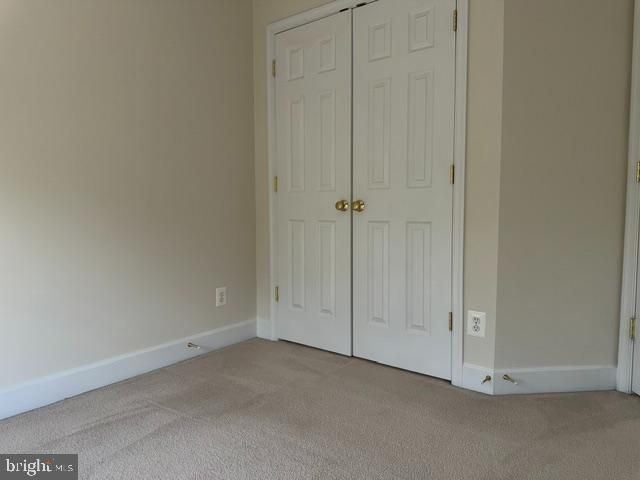 2520 TERRA COTTA CIR, Herndon, VA 20171
