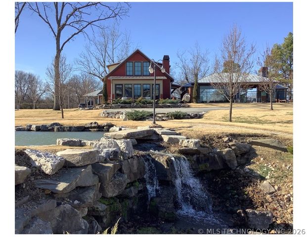 37119 S Cliff Crest Drive, Vinita, OK 74301
