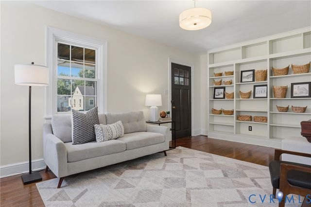 2802 Kenwood Ave, Richmond, VA 23228
