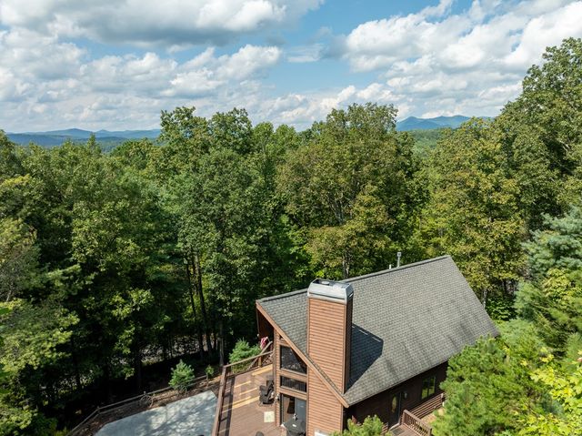 77 Souther Mill Overlook, Blairsville, GA 30512