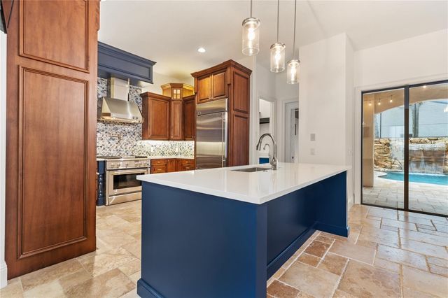 9841 COVENT GARDEN DRIVE, Orlando, FL 32827