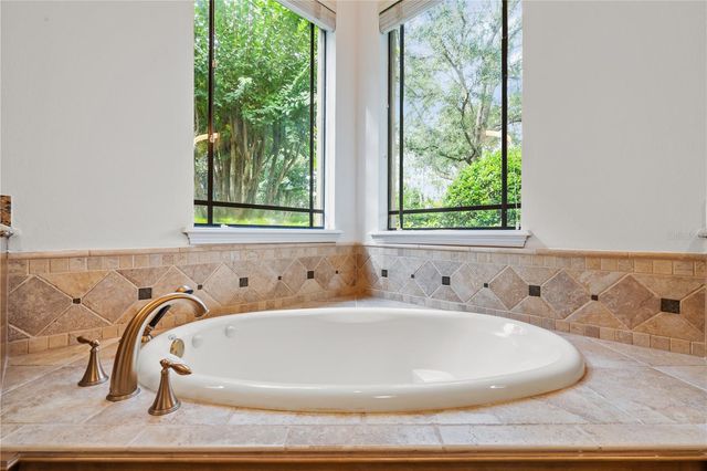 9841 COVENT GARDEN DRIVE, Orlando, FL 32827