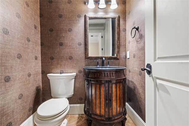 9841 COVENT GARDEN DRIVE, Orlando, FL 32827