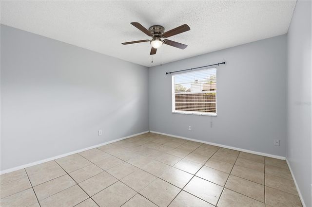 5108 LAWNTON COURT, Tampa, FL 33624