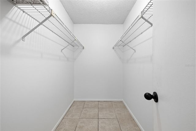 5108 LAWNTON COURT, Tampa, FL 33624