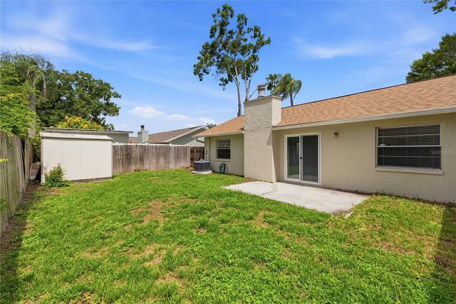5108 LAWNTON COURT, Tampa, FL 33624