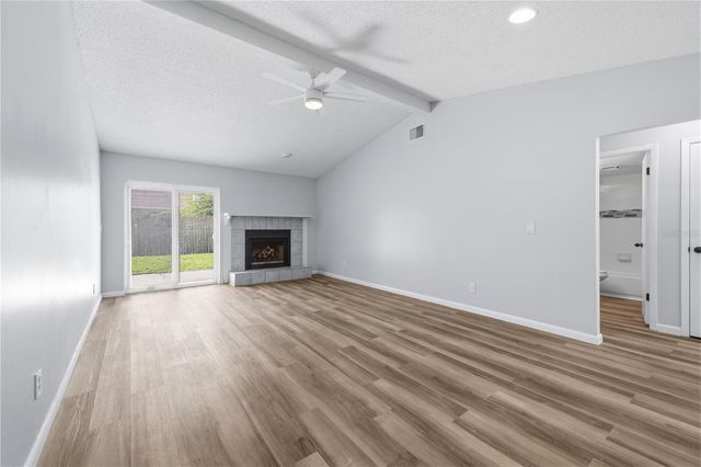 5108 LAWNTON COURT, Tampa, FL 33624