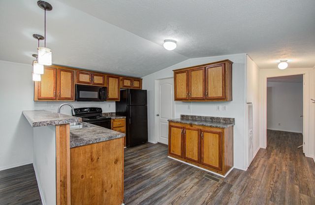 222 Kernohan Street, Crosby, TX 77532