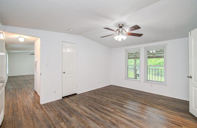 222 Kernohan Street, Crosby, TX 77532