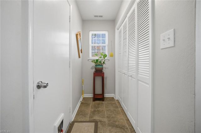 200 Jennifer CT, Suffolk, VA 23434