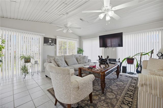 200 Jennifer CT, Suffolk, VA 23434