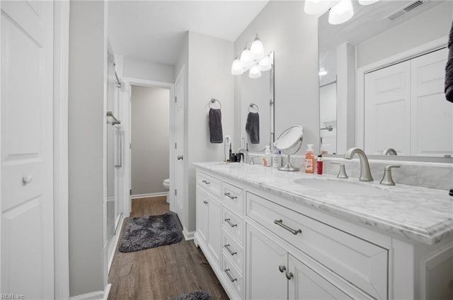 200 Jennifer CT, Suffolk, VA 23434