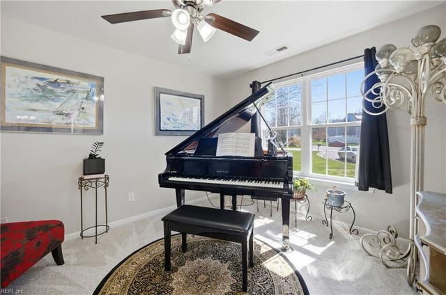 200 Jennifer CT, Suffolk, VA 23434