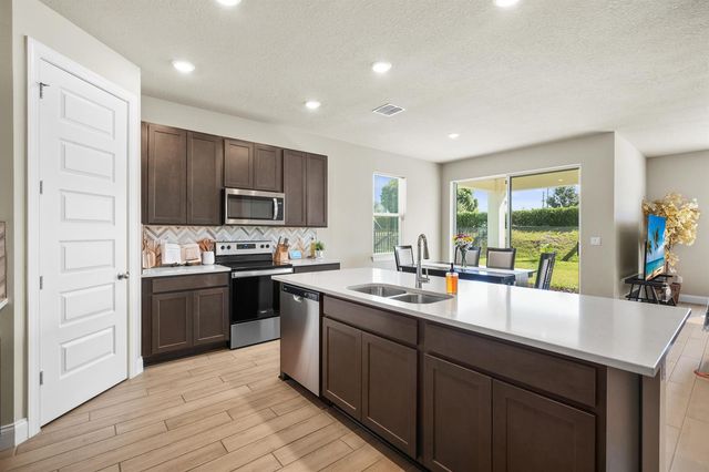 8588 Dahlia Circle, Port St. Lucie, FL 34986