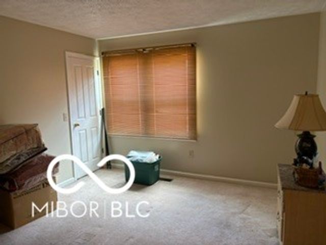 636 Creston Point Circle, Indianapolis, IN 46239