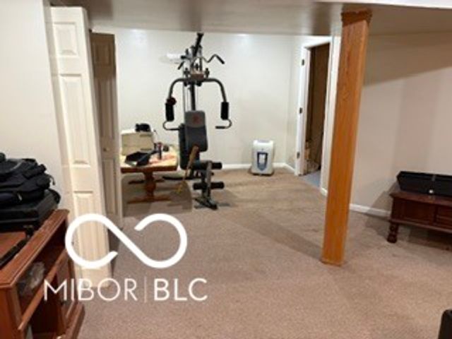 636 Creston Point Circle, Indianapolis, IN 46239