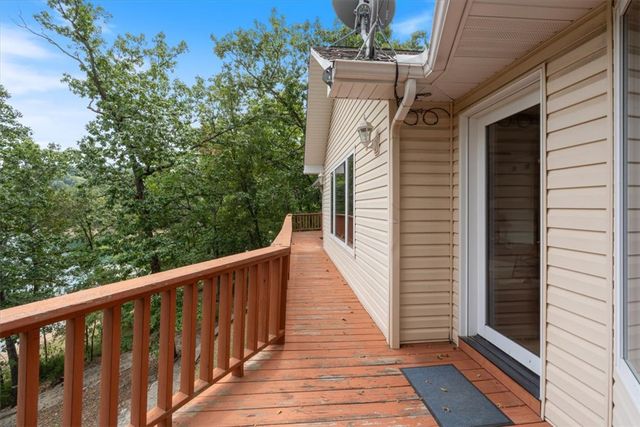 814 County Road 1524, Eureka Springs, AR 72632