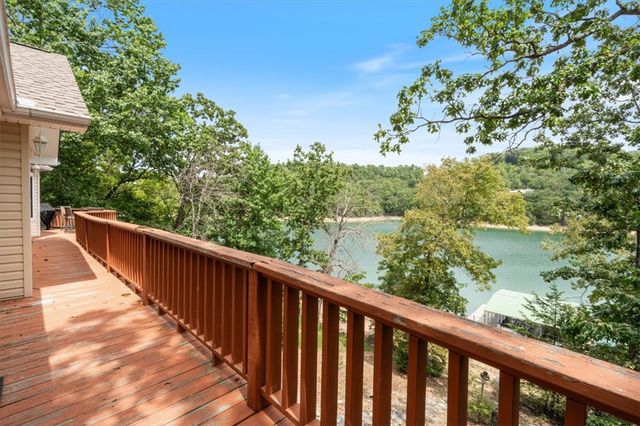 814 County Road 1524, Eureka Springs, AR 72632