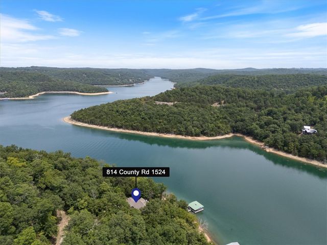 814 County Road 1524, Eureka Springs, AR 72632
