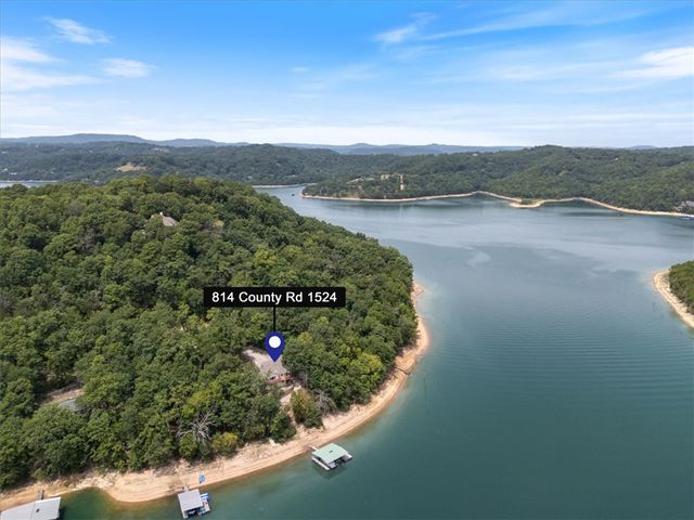 814 County Road 1524, Eureka Springs, AR 72632