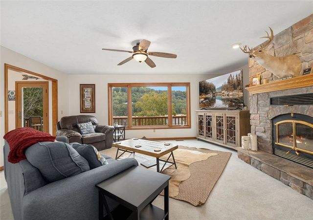 814 County Road 1524, Eureka Springs, AR 72632