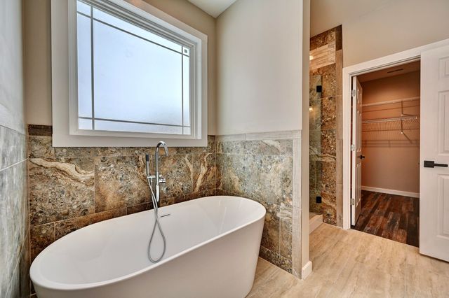 6 Hwy 455, Warsaw, KY 41086