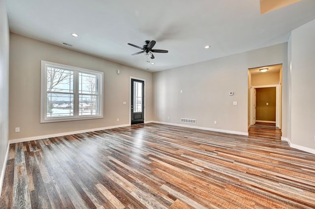 6 Hwy 455, Warsaw, KY 41086