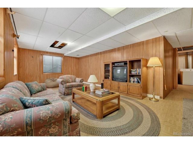 125 N Holcomb St, Castle Rock, CO 80104