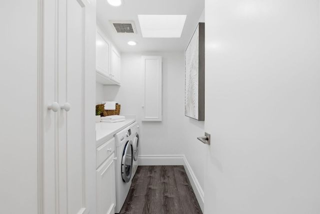 129 Lowell Avenue, Palo Alto, CA 94301